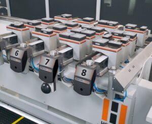 EPICON 7135 SynchroDrive stol - Král Žilina