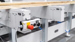 SOLID CUT PF 550 variable switch at cross feeder - Král Žilina